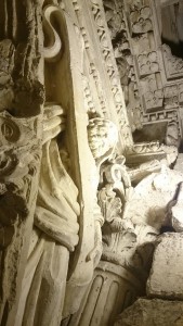 Lecce, l'altare nascosto della chiesa Santa Croce