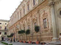 Lecce - falsifica presenze sul sistema: condannato dipendente del Comune