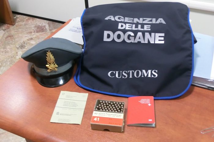 Porto di Bari. Sequestrata merce contraffatta, sigarette di contrabbando e munizioni