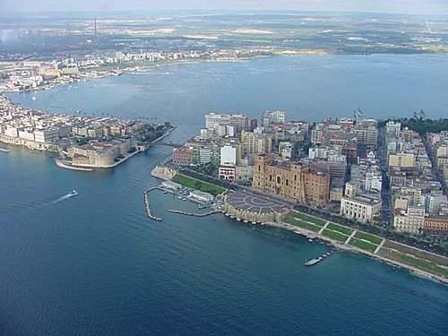 Taranto: rinvenuti ordigni bellici inesplosi nel Mar Piccolo