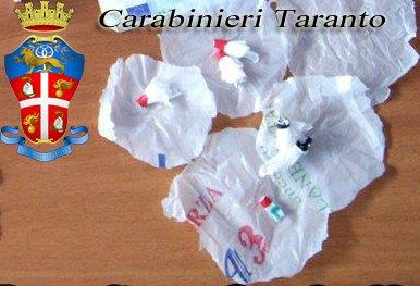 Taranto: Trovato in possesso di eroina, denunciato giovane barese
