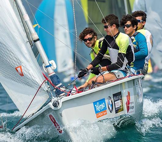 Felicità, adrenalina, paura, e grande preparazione: il mondo della vela osserva il Flockino sailing team (Ondabuena Academy)