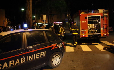 Taranto - Svaligiano appartamento e poi appiccano il fuoco