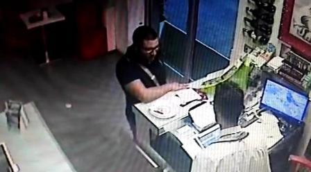Brindisi- Sparatoria al bar “Red & White”. Arrestato il presunto responsabile.