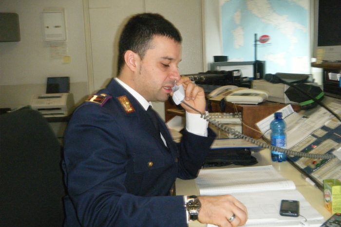 Taranto - Scrive all'amico di facebook "la faccio finita" , la Polizia lo salva.