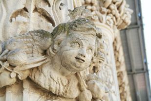 Lecce- I nuovi restauri della chiesa di Santa Croce.