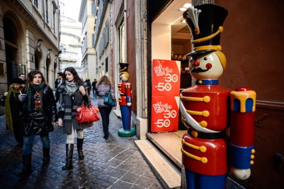 Taranto - Primo fine settimana con lo shopping di Natale