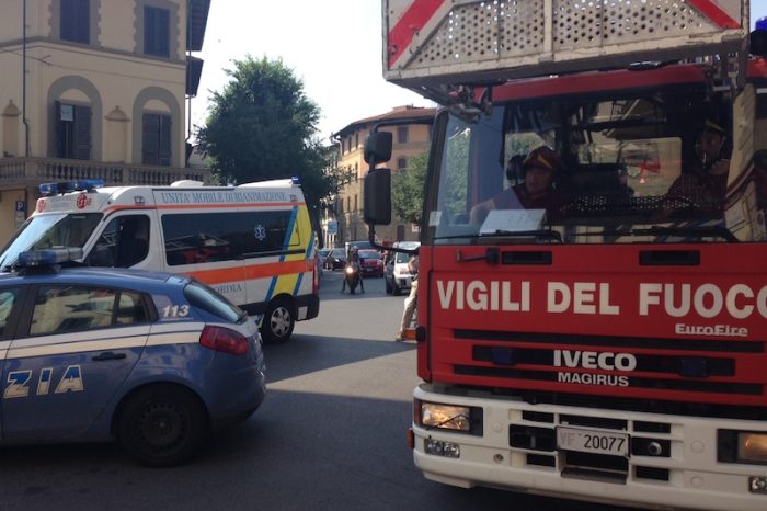 Lecce - Non arrivano a fine mese, tentano di farla finita con due bombole di gas. Salvati dalla Polizia