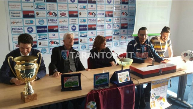Taranto - Il Taranto FC presente al sorteggio dei gironi del Mundialito Escuela