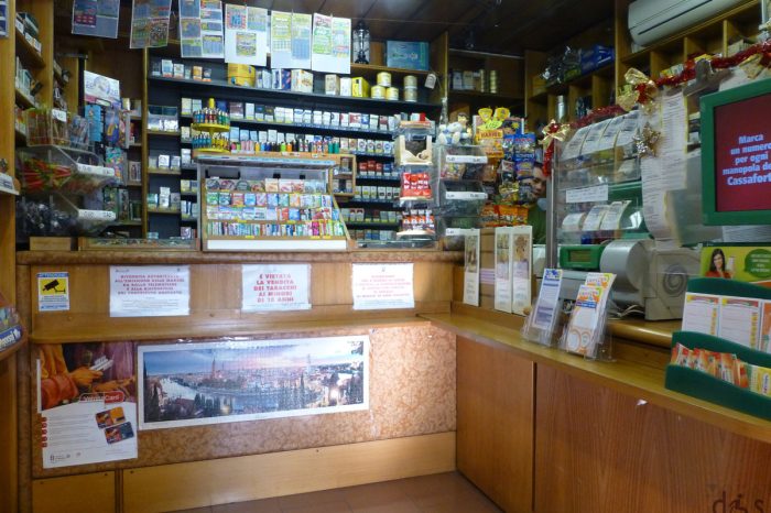 Lecce - Gran colpo di fortuna in una tabaccheria a Monteroni