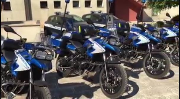 Brindisi- Presentati i nuovi mezzi in dotazione alla Polizia municipale di Brindisi