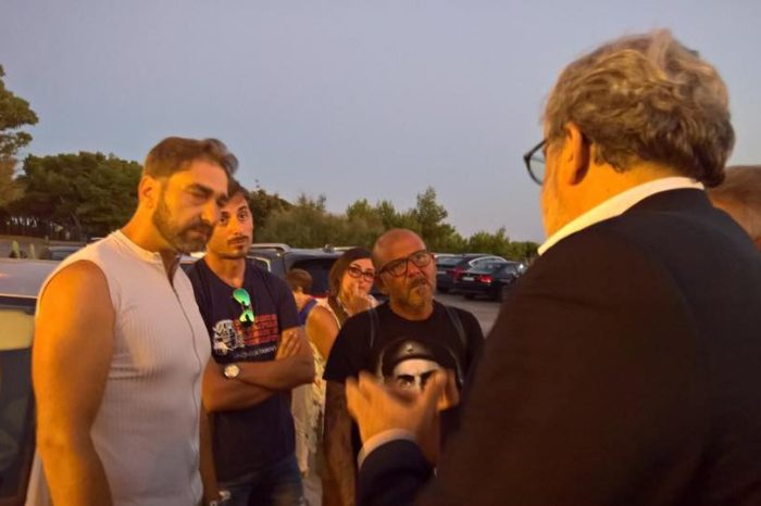 Taranto, sanità - Liberi e Pensanti: "Le promesse di Emiliano e Rossi se l'è portate via il vento"