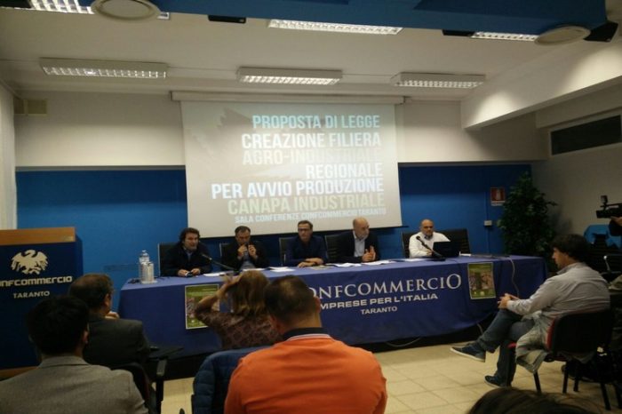 Taranto - Filiera agro-industriale per l'avvio della produzione di canapa. Presentata proposta di legge