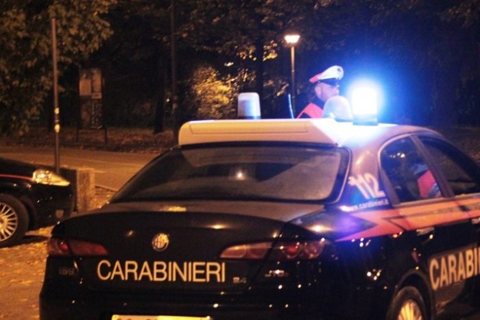 Lecce - Gli ex soci non onorano i debiti e lui incendia le automobili. Arrestato dai Carabinieri