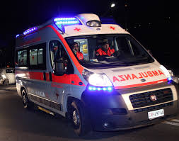 Bari - Tragico incidente stradale tra Andria e Corato, gravi tre ventenni