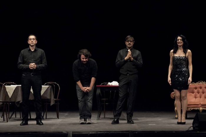 Taranto - Buona la prima per la stagione teatrale del Cinema Teatro Orfeo: successo clamoroso con Lillo & Greg