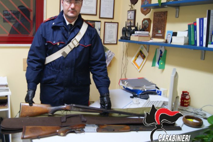 Taranto - I carabinieri trovano fucili nelle campagne di Faggiano. In corso accertamenti