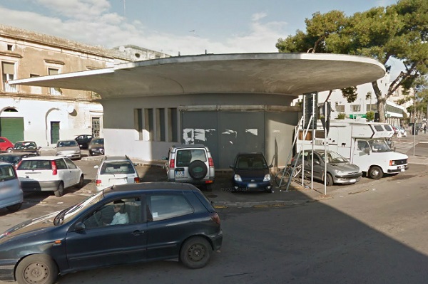 Lecce – Il restauro dell’ex stazione Agip a Porta Napoli - Quando il singhiozzo è elevato a pensiero.