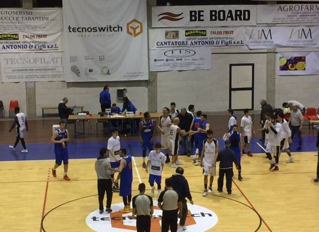 Taranto - La Valle d'Itria Basket Martina esce sconfitta dal Palacolombo di Ruvo