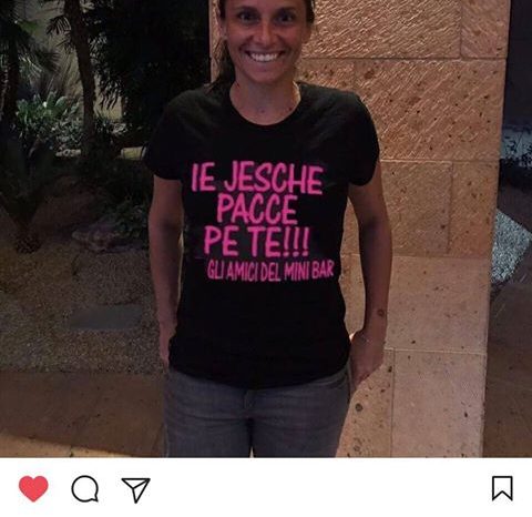 Taranto - Anche Roberta Vinci con la maglia "Ie jesche pacce pe te". I bambini di Taranto hanno vinto