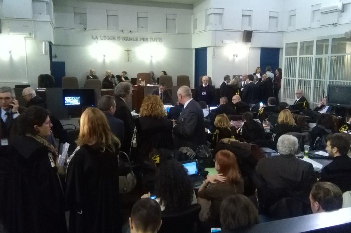 Taranto – Ilva, il processo resta a Taranto. Rigettata richiesta di patteggiamento per l’ex Riva Fire. 8 marzo nuova udienza