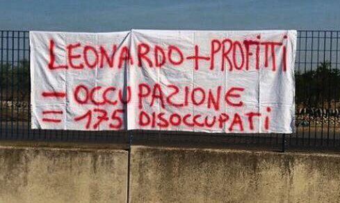 Brindisi- Tecnomessapia, lavoratori a rischio protestano davanti alla Prefettura. "Emiliano convochi urgentemente un tavolo con i dirigenti"