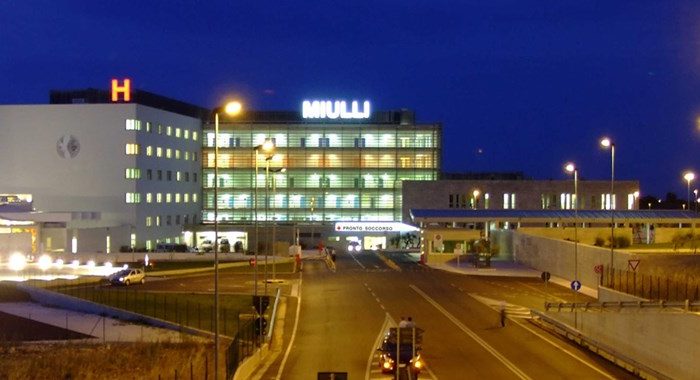 Bari - Oggi l'inaugurazione del nuovo tratto della SP 127, migliorerà i collegamenti tra Acquaviva delle Fonti e l'Ospedale Miulli