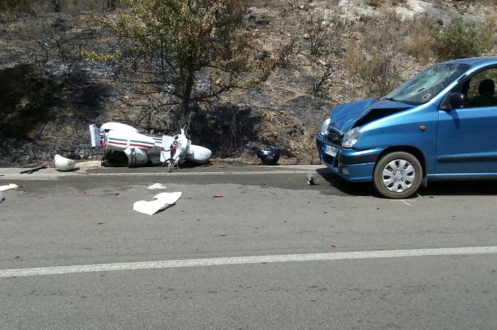 Flash Taranto - Incidente sulla Circummarpiccolo: coinvolte due auto e una moto