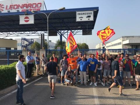 Brindisi/Taranto-  Vertenza Tecnomessapia: il Mise convocherà il tavolo per il 12 luglio. Intanto continuano le proteste