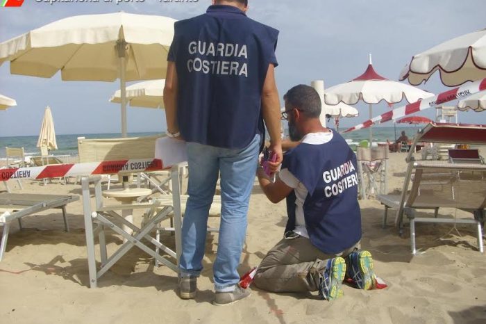 Taranto - La Guardia Costiera sequestra 2 stabilimenti balneari abusivi.