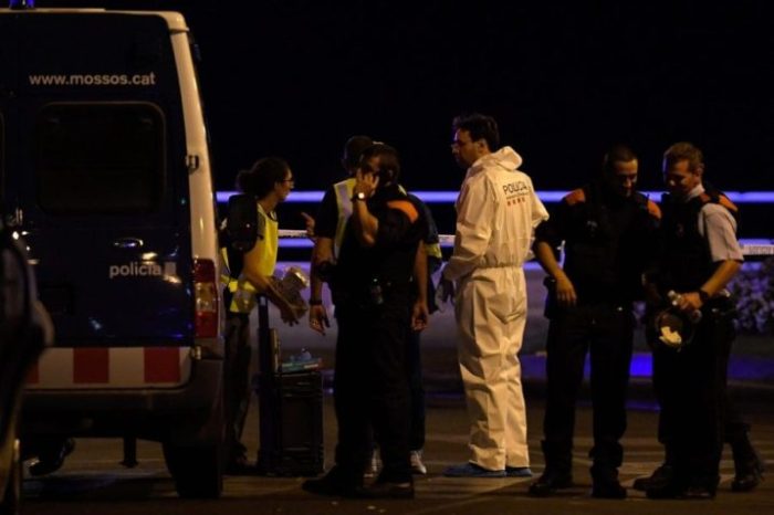 Tragico attentato di Barcellona, 14 i morti finora, tra le vittime due italiani