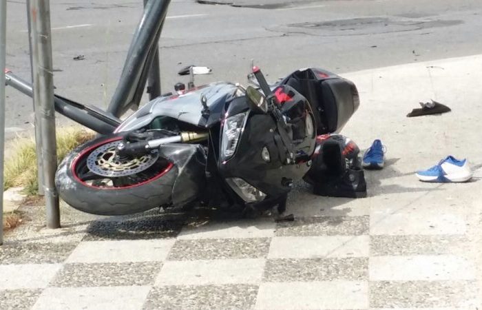Taranto - 13enne morto nell'incidente a Massafra: era in moto con un amico del padre.