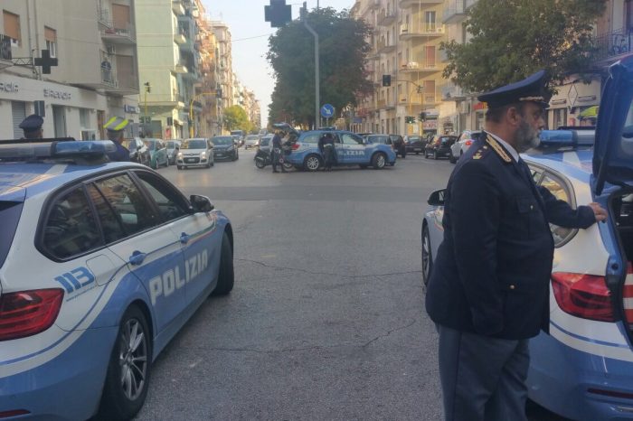 Taranto - Blitz della Polizia Stradale: raffica di multe.