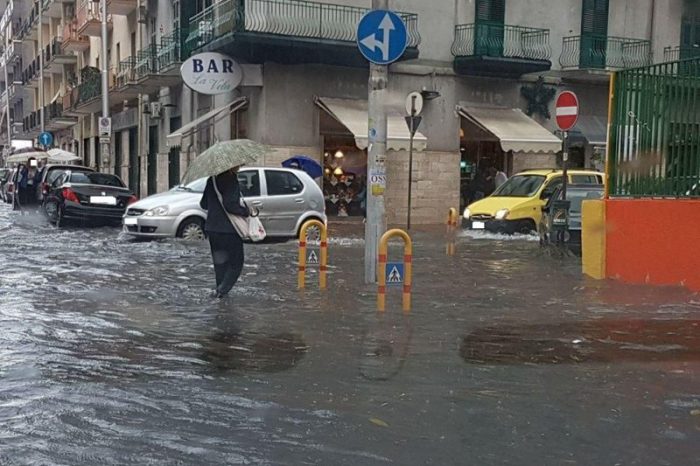Taranto - Maltempo: pioggia torrenziale. Città in tilt. | FOTO