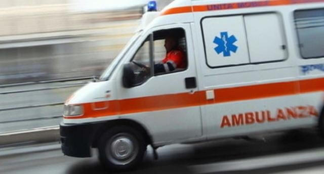Taranto - Operatore sanitario picchiato selvaggiamente durante le operazioni di soccorso.