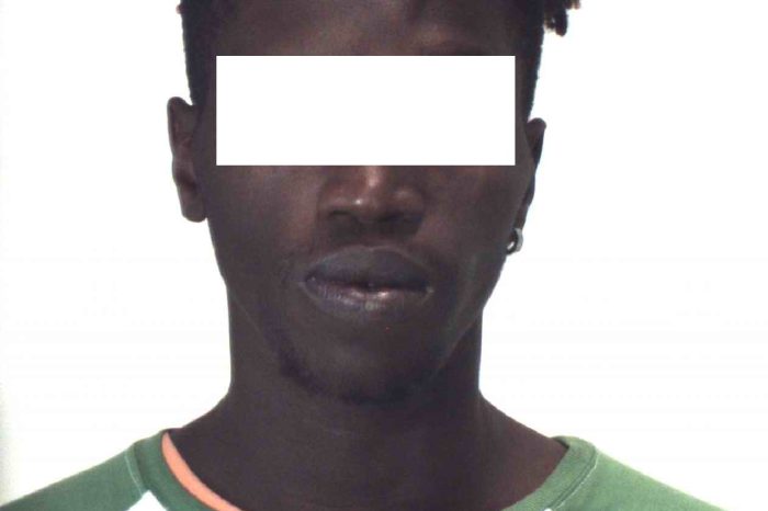 Foggia - Resistenza e aggressione a pubblico ufficiale, e maltrattamenti in famiglia: arrestato 28enne gambiano - DETTAGLI