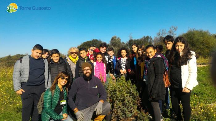 Brindisi- Giornata nazionale degli alberi: gli studenti diventano operatori di Torre Guaceto per un giorno