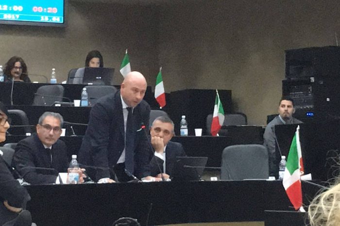 Taranto - Ilva. Intervento del consigliere regionale Renato Perrini sul piano ambientale e sulla questione esuberi.