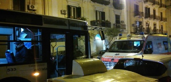 Taranto – Sorpreso senza biglietto aggredisce controllori Amat e li manda all'ospedale