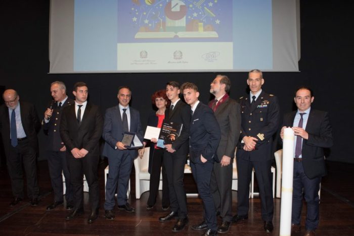 Taranto - “Spazio al tuo futuro”: l'Istituto Righi si classifica al primo posto
