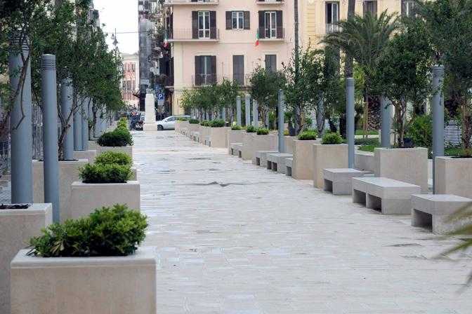 Bari - Il business dello spaccio dinanzi l'Università: arrestati cinque stranieri