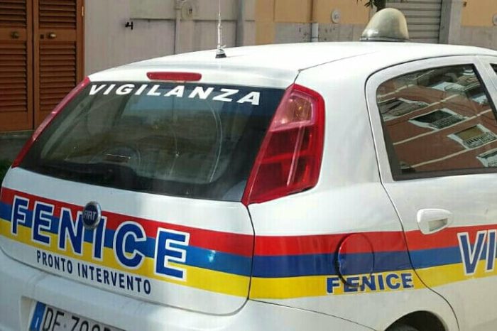 BAT - Auto esce fuori strada tra San Ferdinando e Trinitapoli: tempestivo l'intervento di una pattuglia dell'istituto "Fenice"