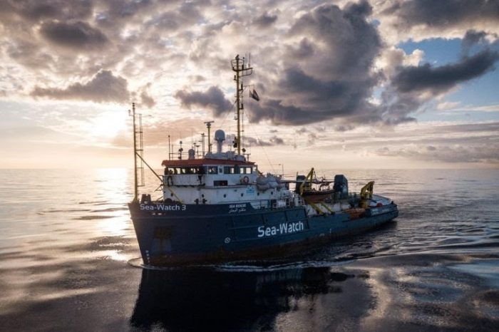 Approdata a Catania la nave Sea Watch 3, otto paesi europei pronti ad ospitare i migranti