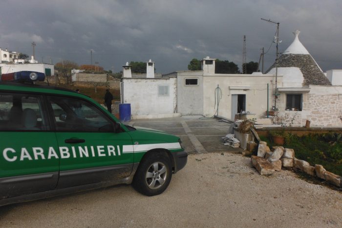 Taranto - Abusivismo e “lavoro nero” : sequestrati due cantieri e denunciate 4 persone