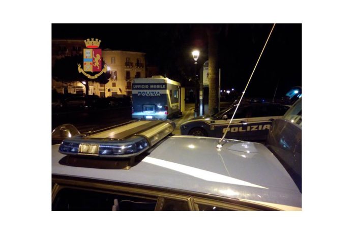 Taranto - Controlli della polizia stradale: tutti i dettagli operativi
