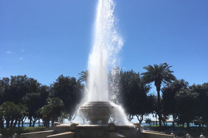 Taranto - Terminati i lavori di manutenzione della fontana in piazza Ebalia