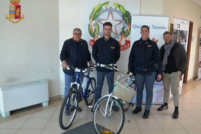 Taranto - Polizia riconsegna bici rubate ai legittimi proprietari