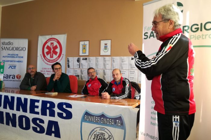 Taranto - “Qui il tuo cuore è al Sicuro”: ASD Runners Ginosa dona defibrillatore