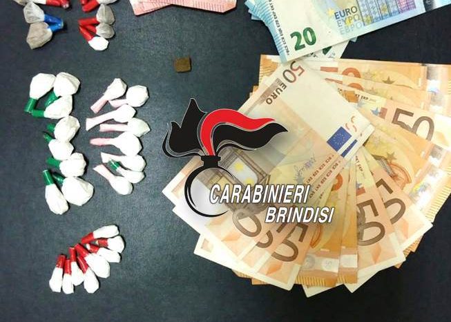 Brindisi- 31enne arrestata per detenzione al fine di spaccio di stupefacente del tipo cocaina
