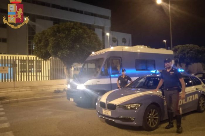 Taranto - Controlli della polizia stradale: gli esiti operativi